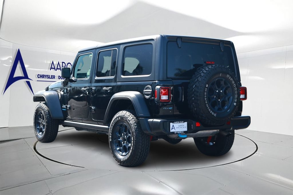 Used 2023 Jeep Wrangler Unlimited AWD/4WD image 2