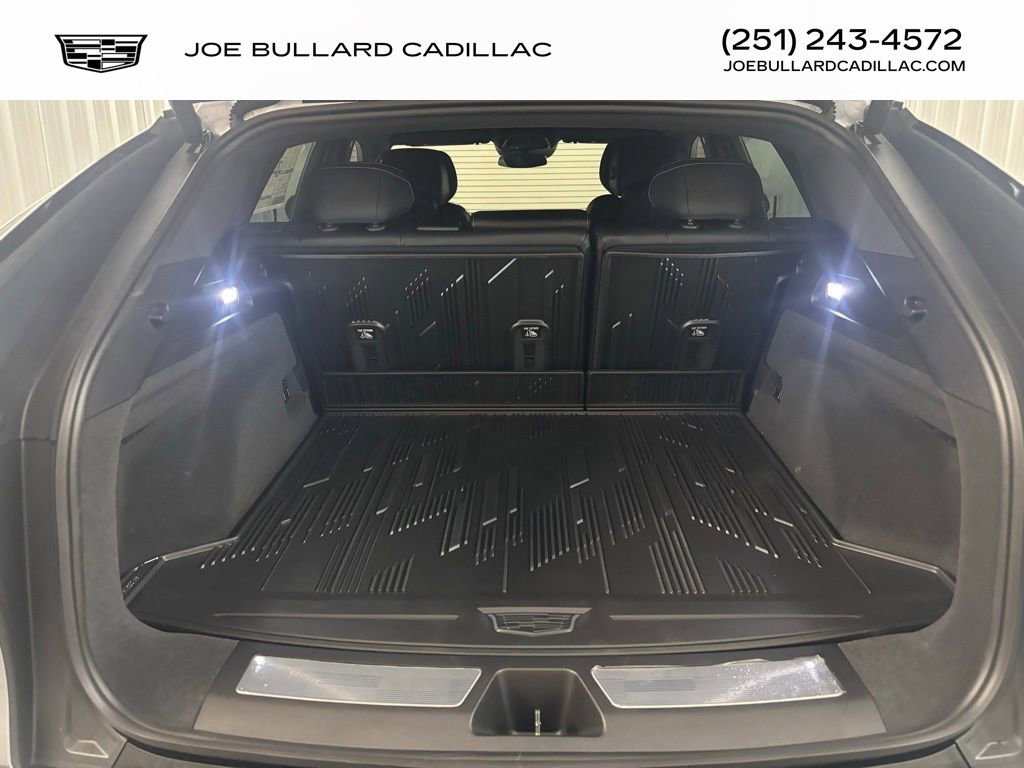 New 2026 Cadillac Lyriq Luxury w/ LPO, Floor Liner Package image 16