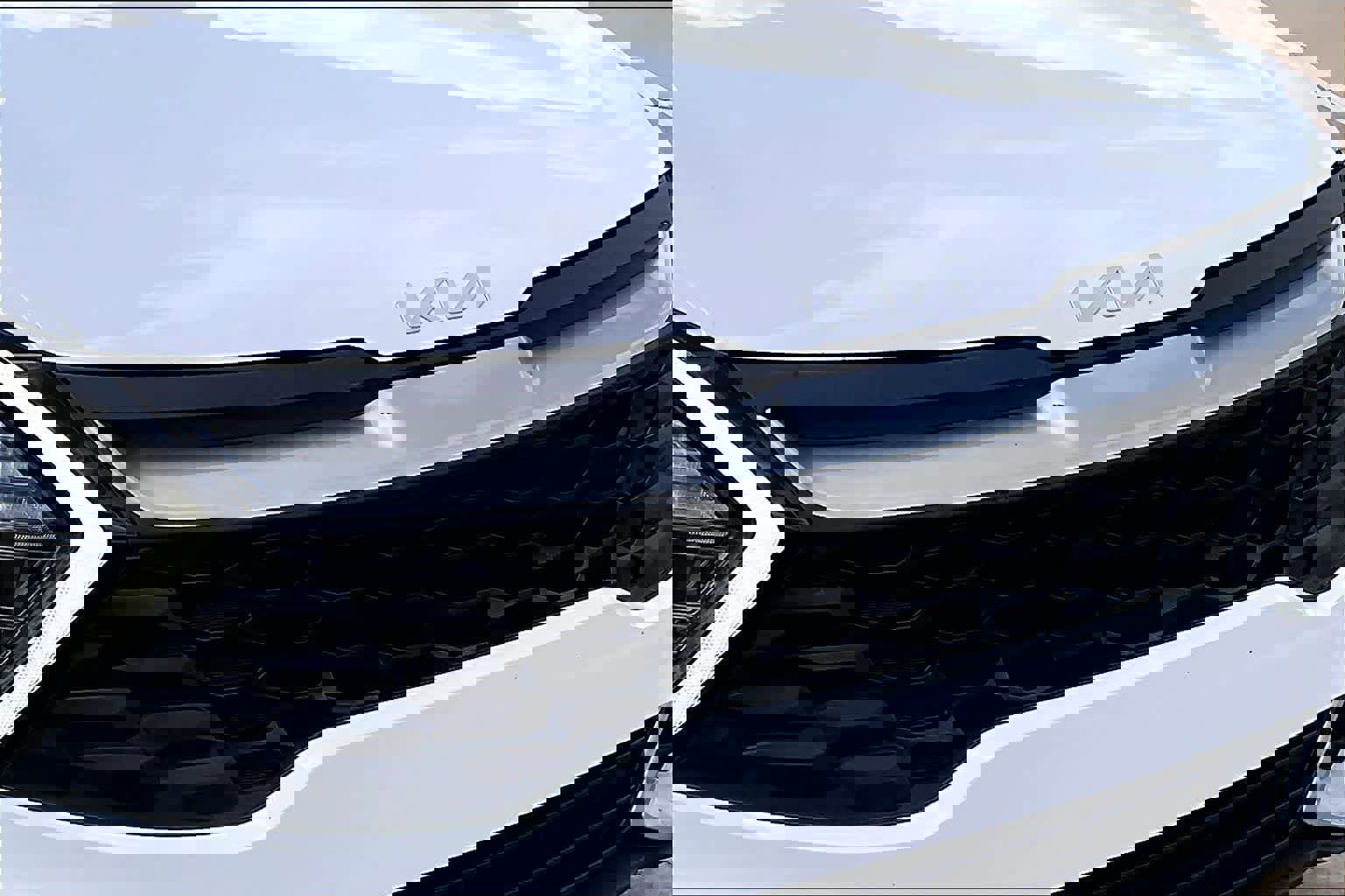 Certified 2025 Kia Sportage LX image 32