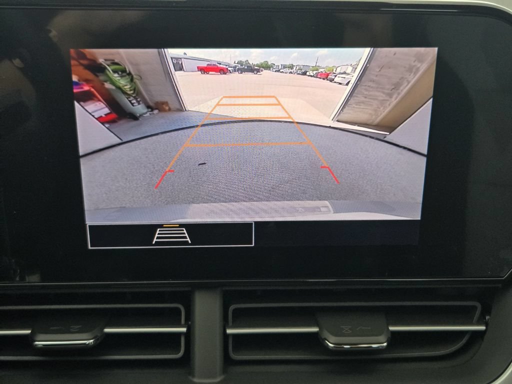 New 2026 Chevrolet Trax LS w/ LS Convenience Package FWD image 19