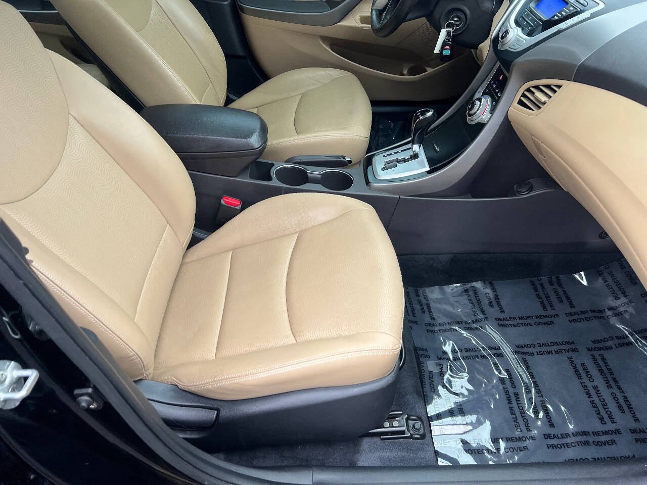 Used 2012 Hyundai Elantra Limited FWD image 28