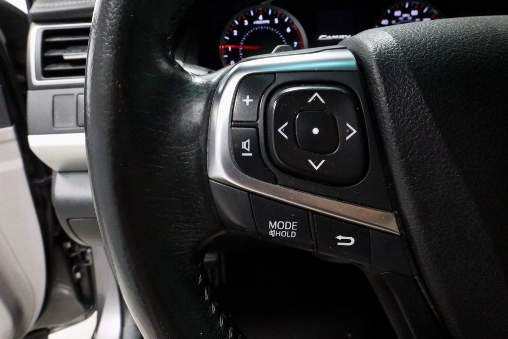 Used 2015 Toyota Camry SE image 27