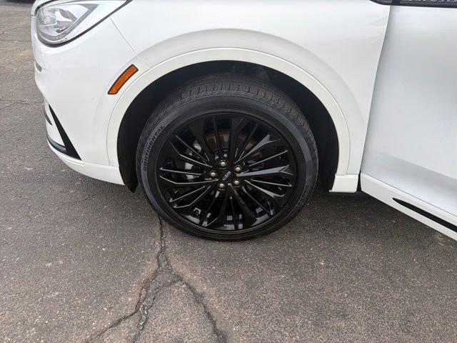 Used 2023 Lincoln Corsair Reserve w/ Equipment Group 201A image 33