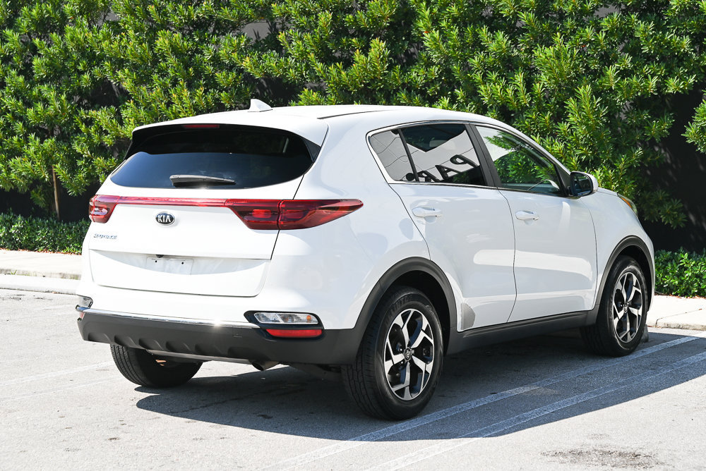 Used 2020 Kia Sportage LX FWD image 4