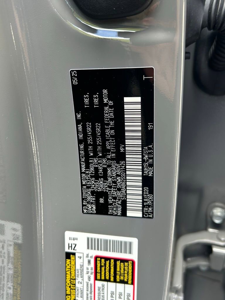 Used 2025 Lexus TX 500h AWD w/ Technology Package image 60