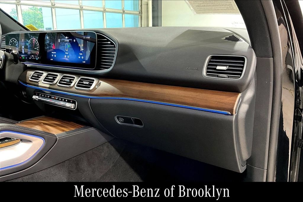 Certified 2025 Mercedes-Benz GLE 450e 4MATIC image 19