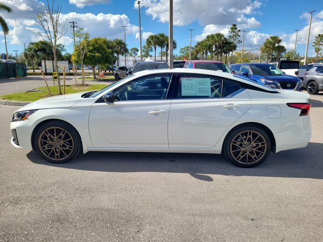 Certified 2025 Nissan Altima 2.5 SR w/ SR Premium Package image 8