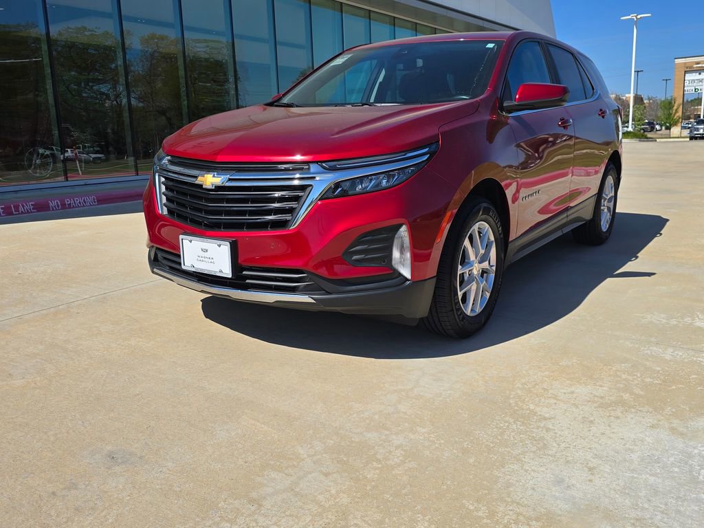 Used 2022 Chevrolet Equinox LT image 2