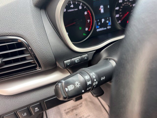 Used 2025 Mitsubishi Eclipse Cross SEL AWD/4WD image 17