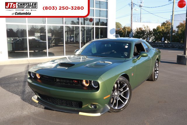 Used 2023 Dodge Challenger R/T Scat Pack image 1