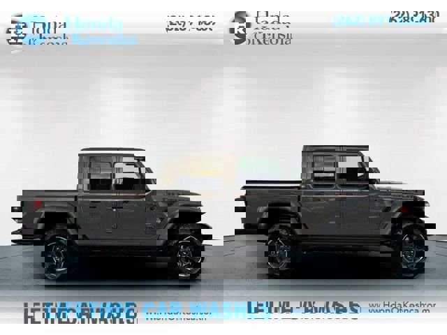 Used 2023 Jeep Gladiator Rubicon w/ Cold Weather Group image 6