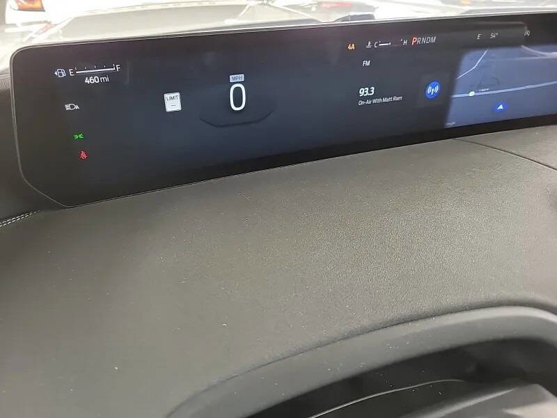 Used 2025 Ford Expedition Max Platinum AWD/4WD image 18