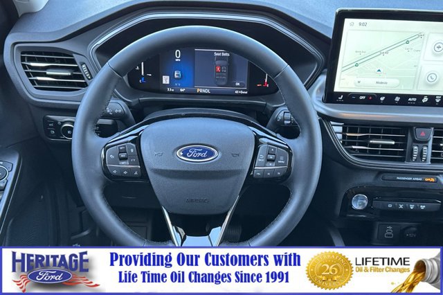 New 2025 Ford Escape SE w/ Class II Trailer Tow Package image 11