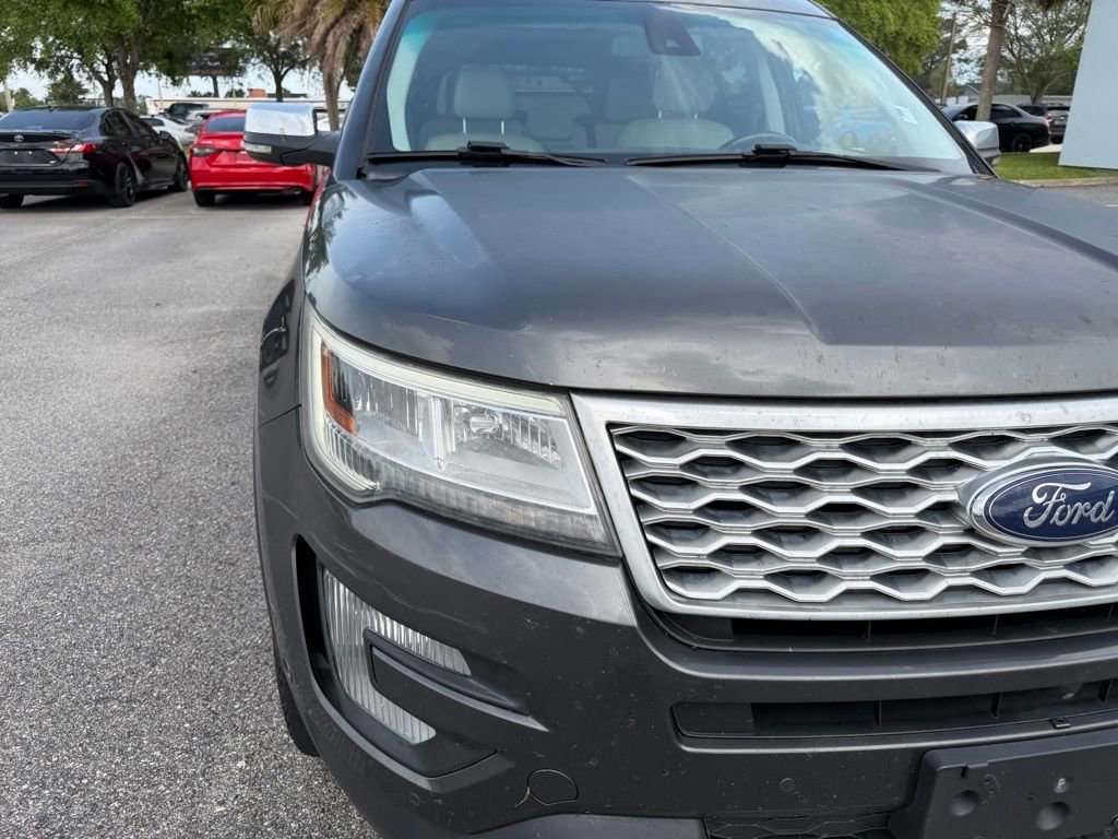 Used 2017 Ford Explorer Platinum AWD/4WD image 15