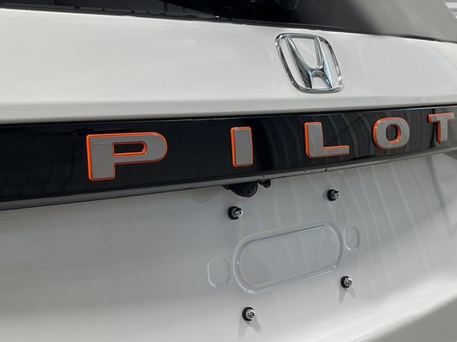 New 2026 Honda Pilot TrailSport image 9