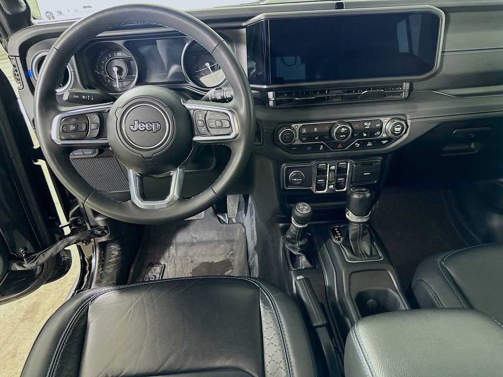 Used 2024 Jeep Wrangler High Altitude image 16