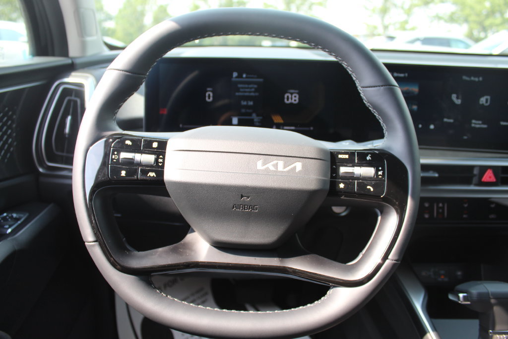 New 2026 Kia Sorento LX FWD image 31