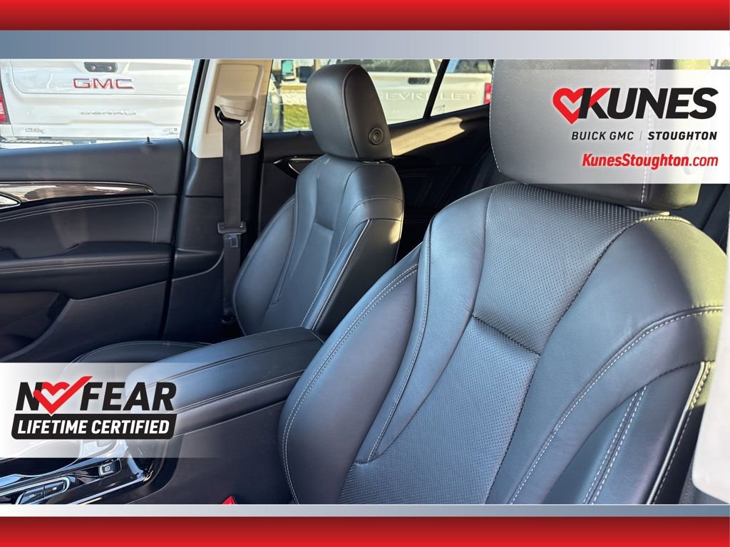 Used 2023 Buick Envision Essence image 24