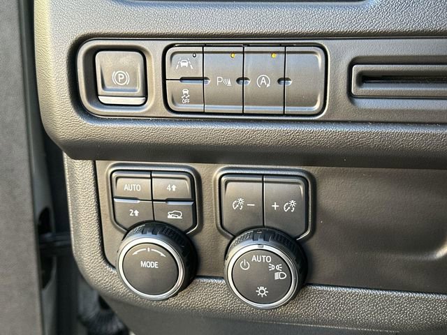 Used 2024 Chevrolet Tahoe LT image 17