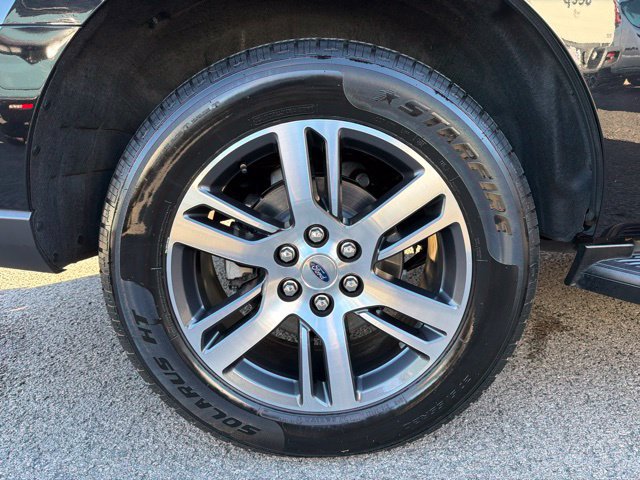 Used 2024 Ford Expedition Limited AWD/4WD image 11