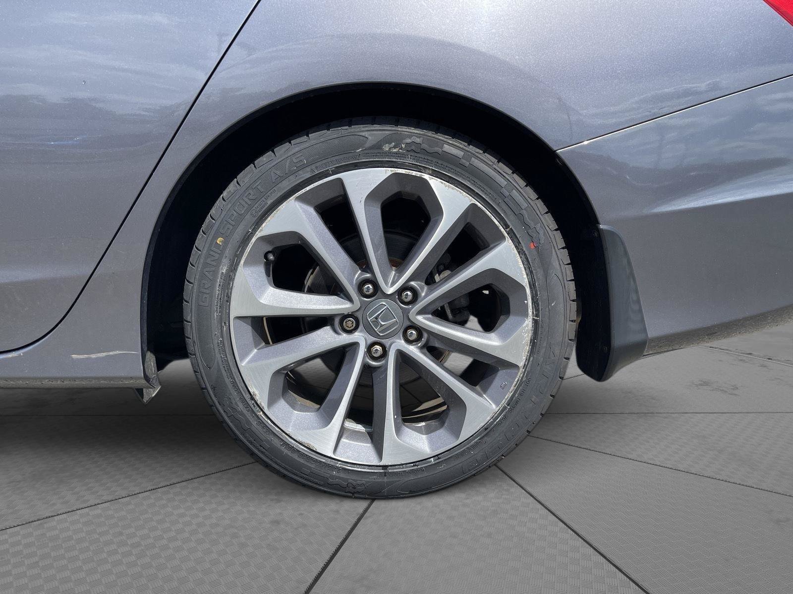 Used 2014 Honda Accord Sport image 23