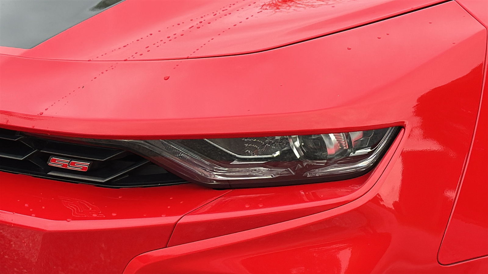 Used 2020 Chevrolet Camaro SS RWD image 5