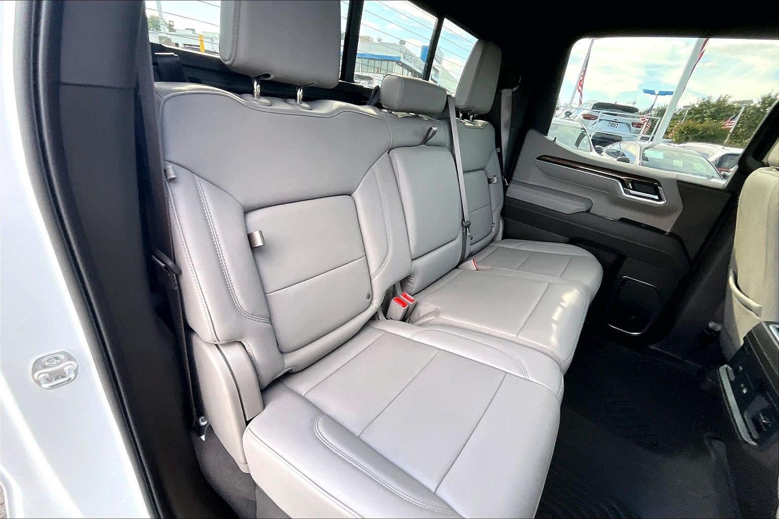 Used 2026 Chevrolet Silverado 1500 LT Trail Boss w/ Convenience Package II AWD/4WD image 21