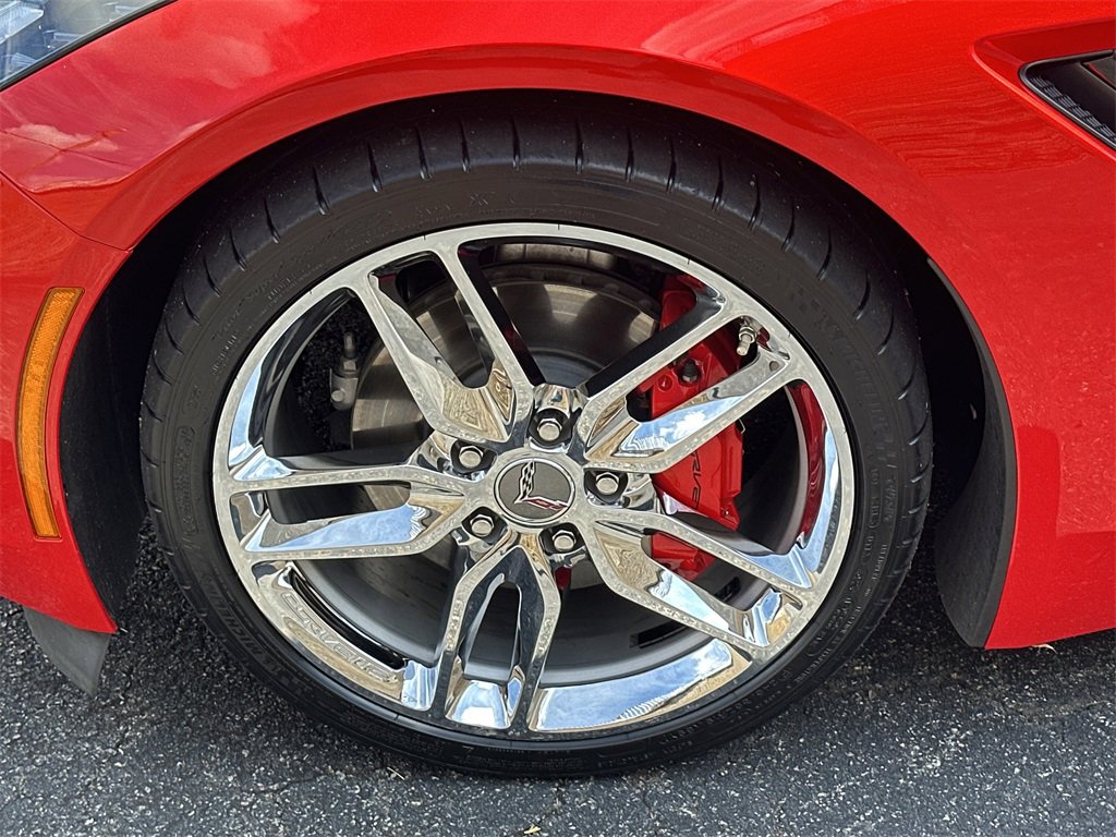 Used 2019 Chevrolet Corvette Stingray Coupe w/ 2LT Preferred Equipment Group image 11