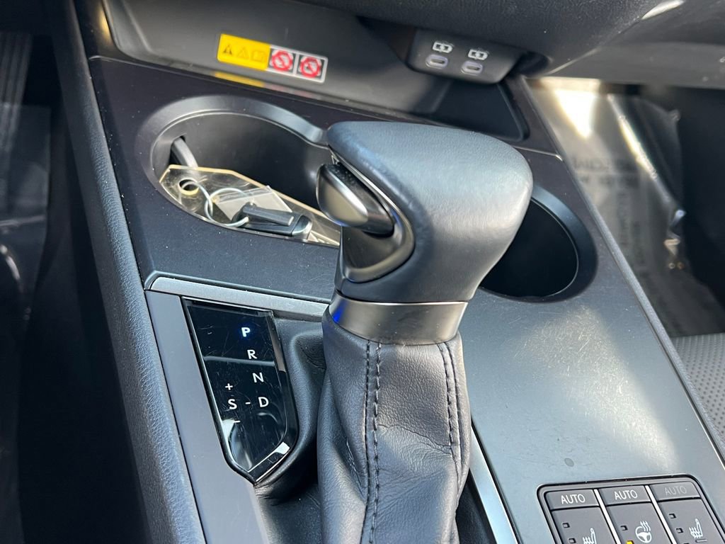 Used 2023 Lexus UX 250h F Sport image 23