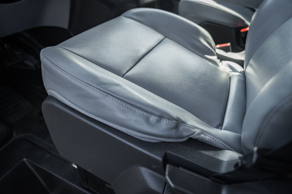 Used 2016 Ford Transit 350 XL image 31