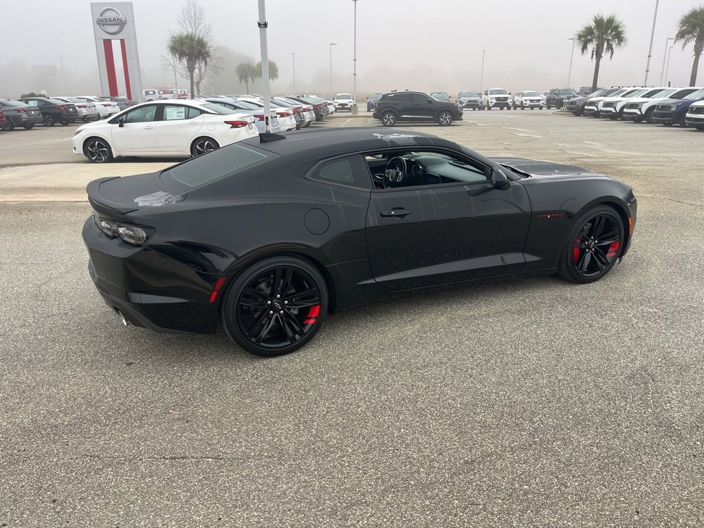 Used 2022 Chevrolet Camaro LT w/ Redline Edition image 5