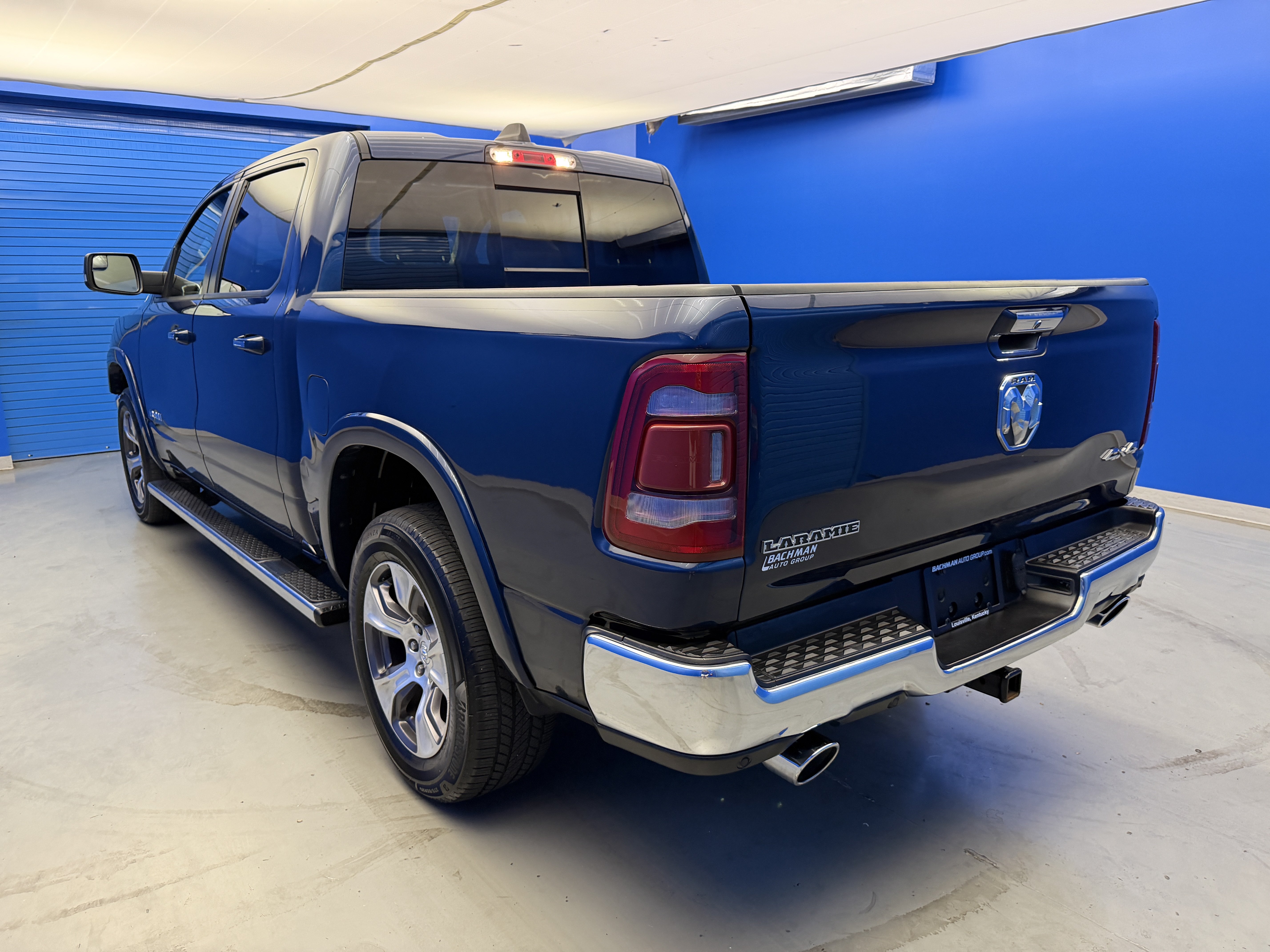 Used 2022 RAM 1500 Laramie AWD/4WD image 5