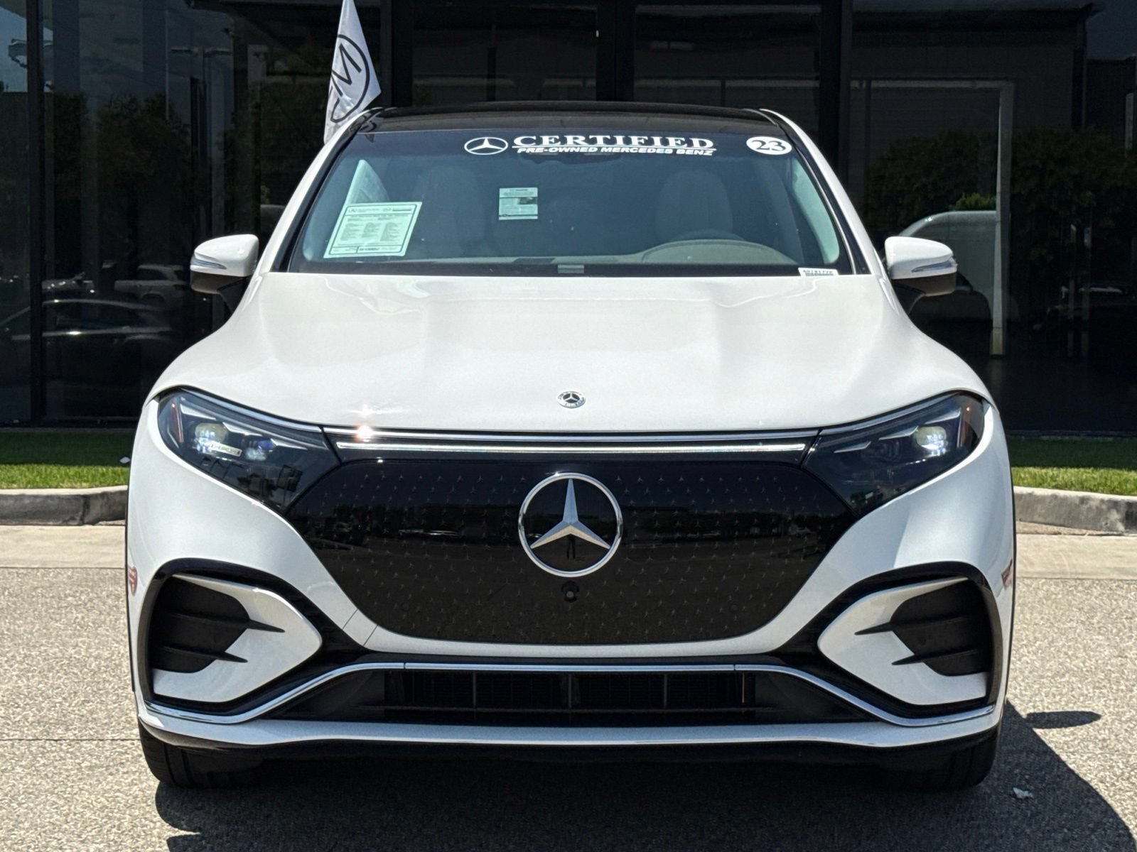 Used 2023 Mercedes-Benz EQS 580 4MATIC SUV image 5