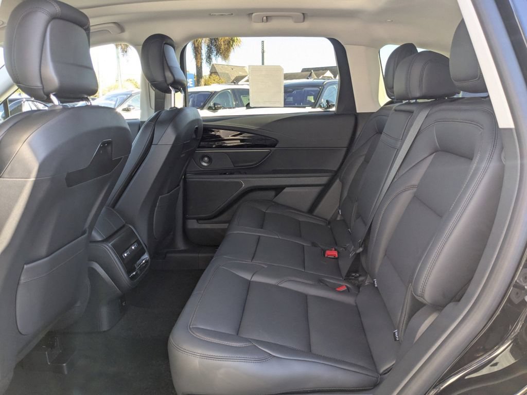 New 2026 Lincoln Nautilus Premier w/ Equipment Group 102A AWD/4WD image 14