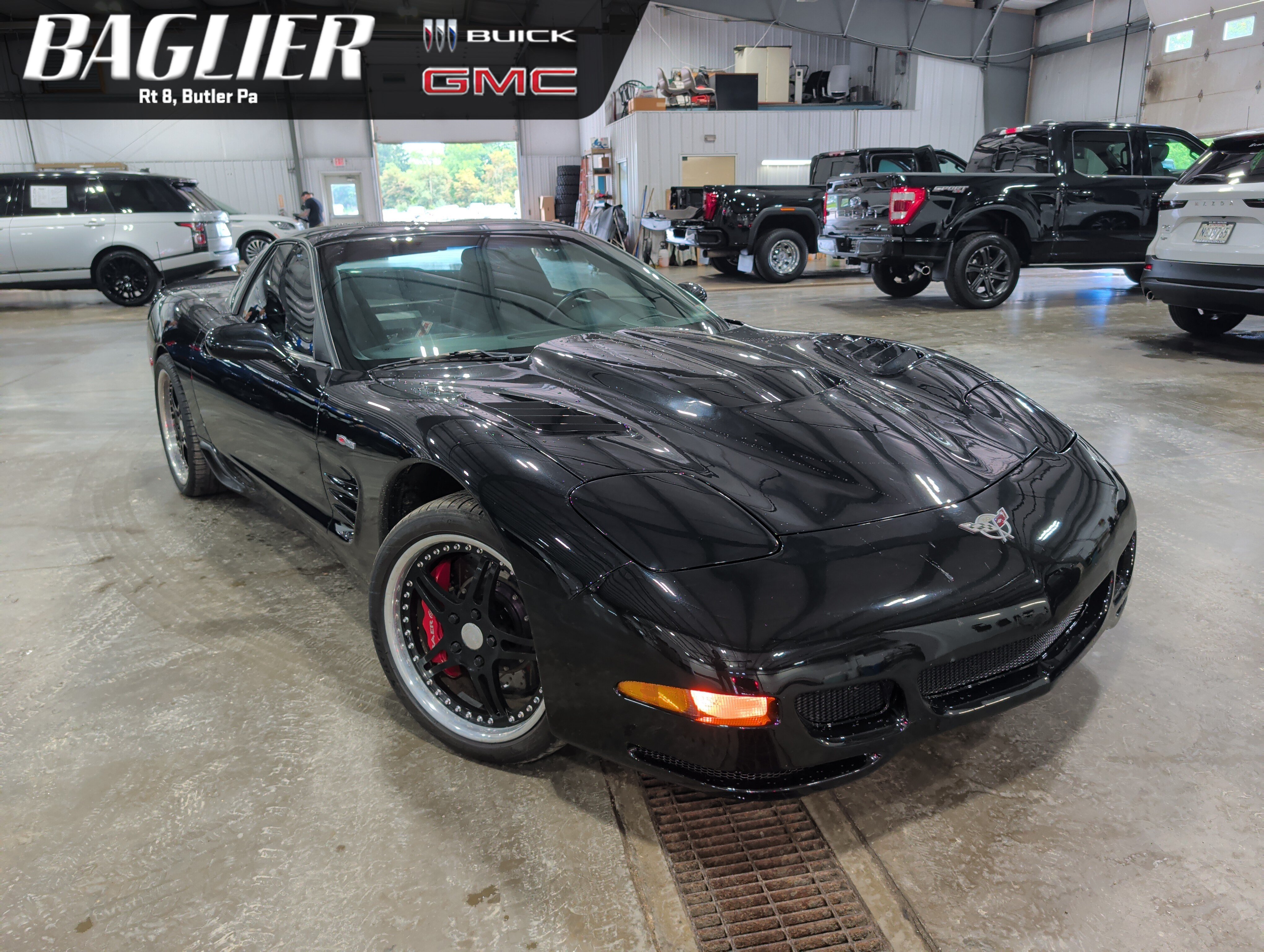 Used 2003 Chevrolet Corvette Z06 w/ Memory Package, 3 Drivers RWD image 1