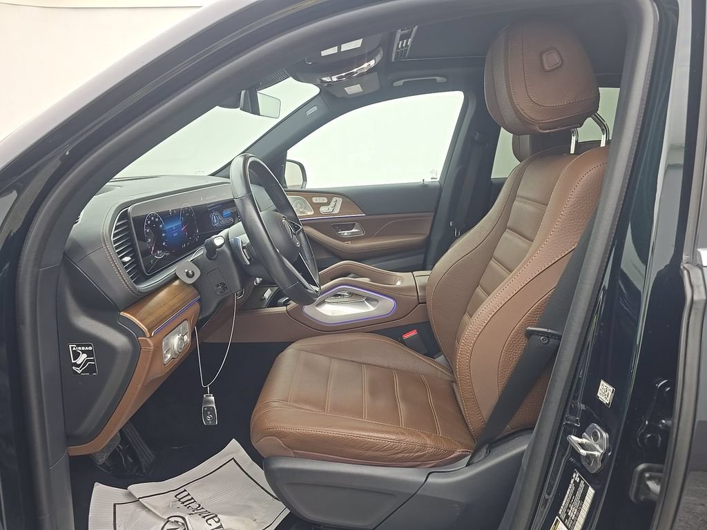 Used 2024 Mercedes-Benz GLE 350 4MATIC image 3