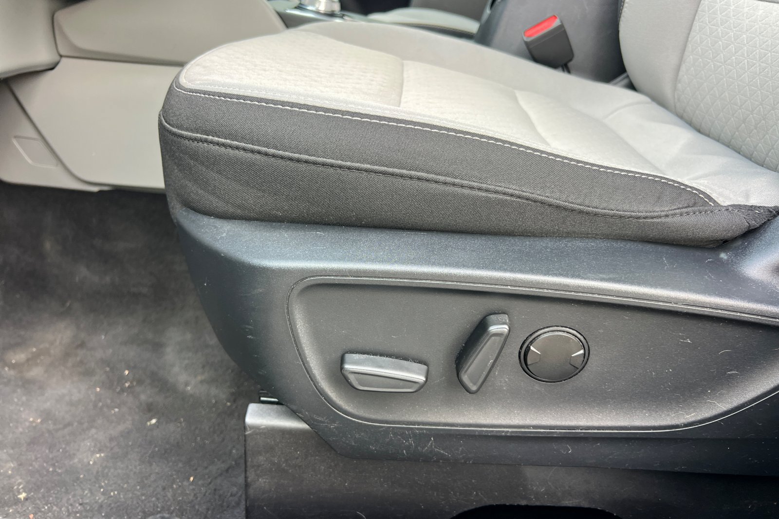 Used 2024 Ford Escape Active FWD image 13