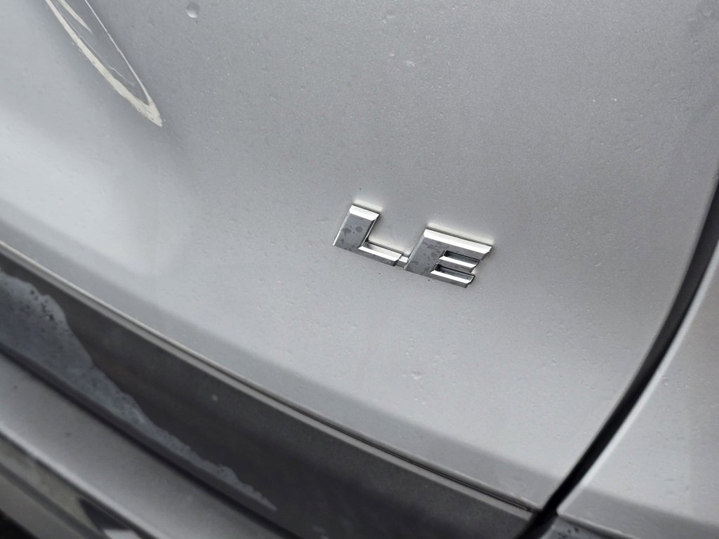 Used 2023 Toyota RAV4 LE image 11