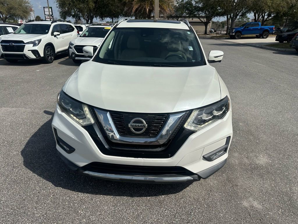 Used 2017 Nissan Rogue SL w/ SL Premium Package image 15