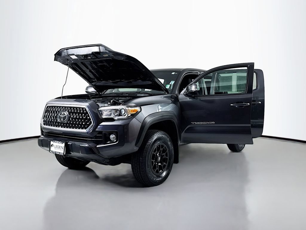 Used 2019 Toyota Tacoma TRD Off-Road AWD/4WD image 18