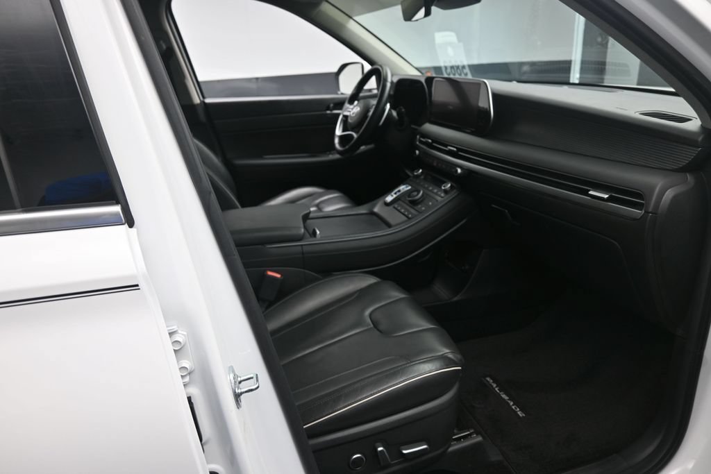 Used 2024 Hyundai Palisade Limited FWD image 29