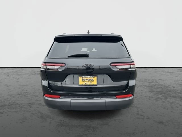 Used 2023 Jeep Grand Cherokee L Laredo image 6