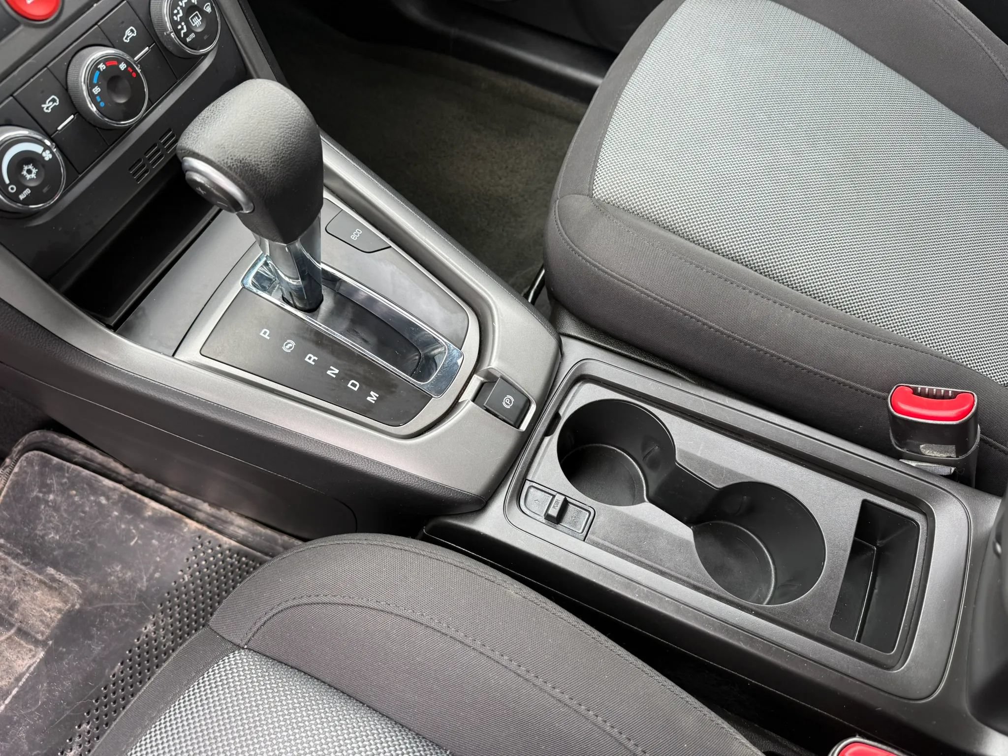 Used 2012 Chevrolet Captiva Sport LT FWD image 20
