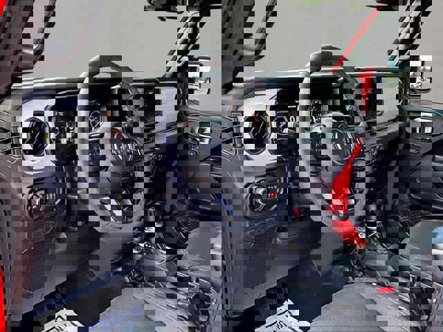 Used 2024 Jeep Wrangler Willys AWD/4WD image 14