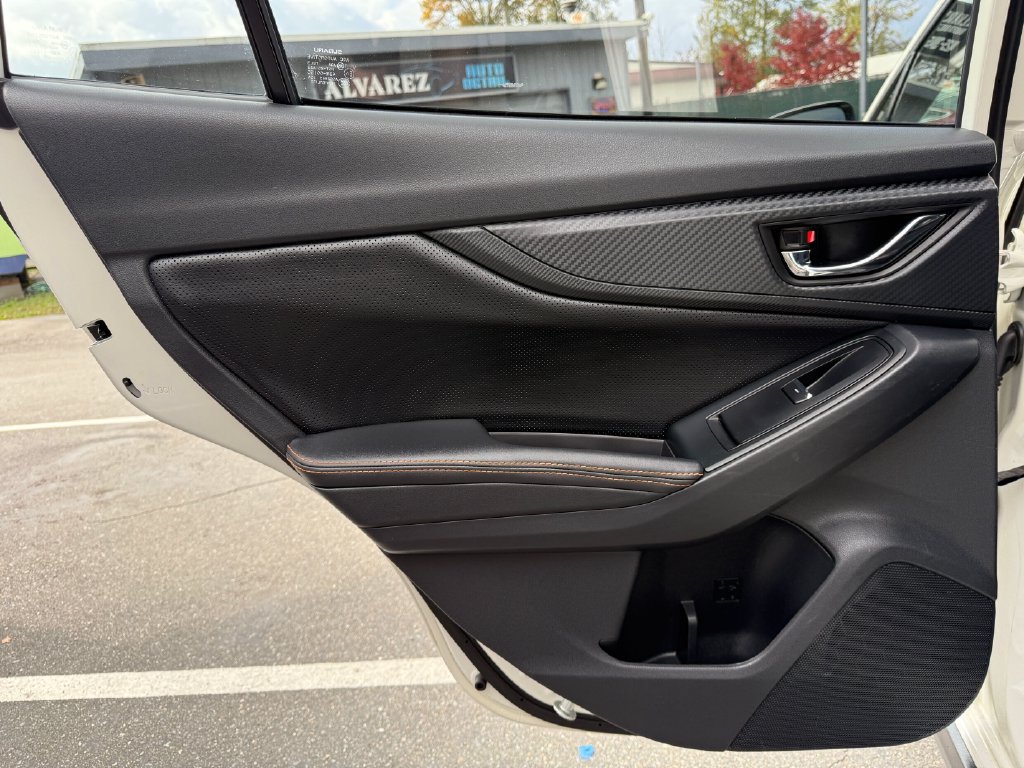 Used 2019 Subaru Crosstrek 2.0i Limited w/ Moonroof Package w/Navigation AWD/4WD image 26
