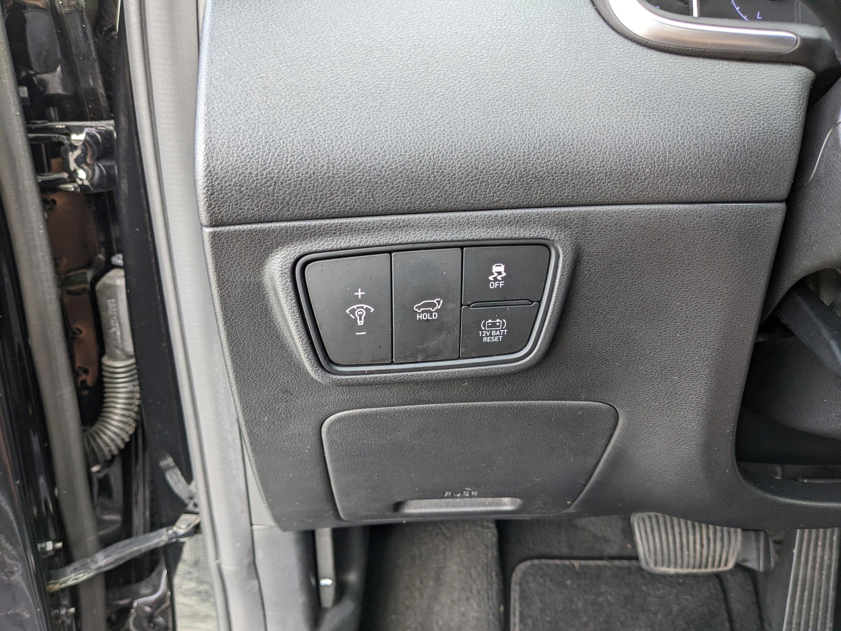 Used 2023 Hyundai Tucson Blue w/ Cargo Package image 35