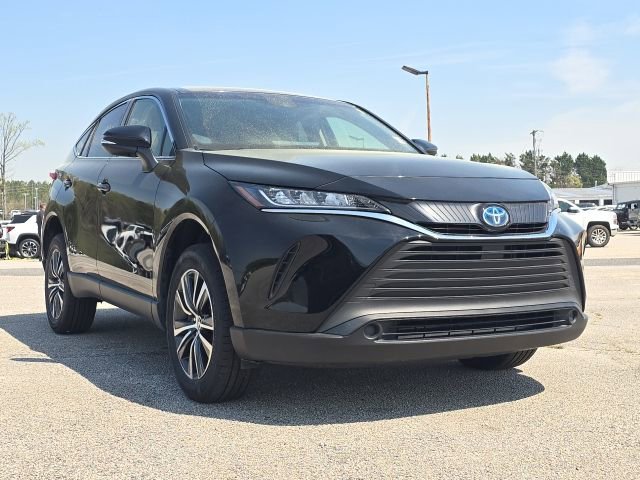 Used 2022 Toyota Venza LE image 7