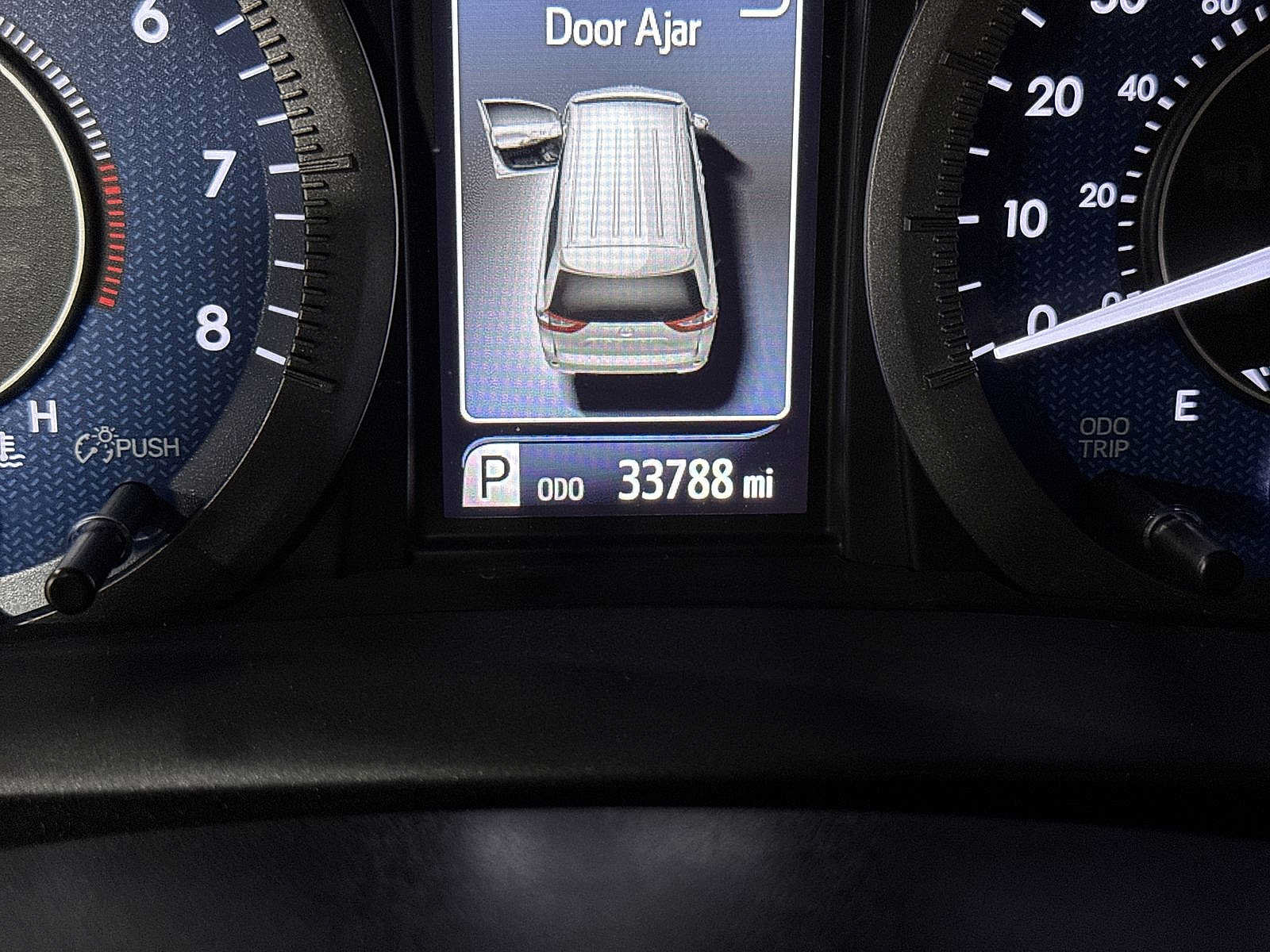 Used 2020 Toyota Sienna LE w/ LE Preferred Package AWD/4WD image 20