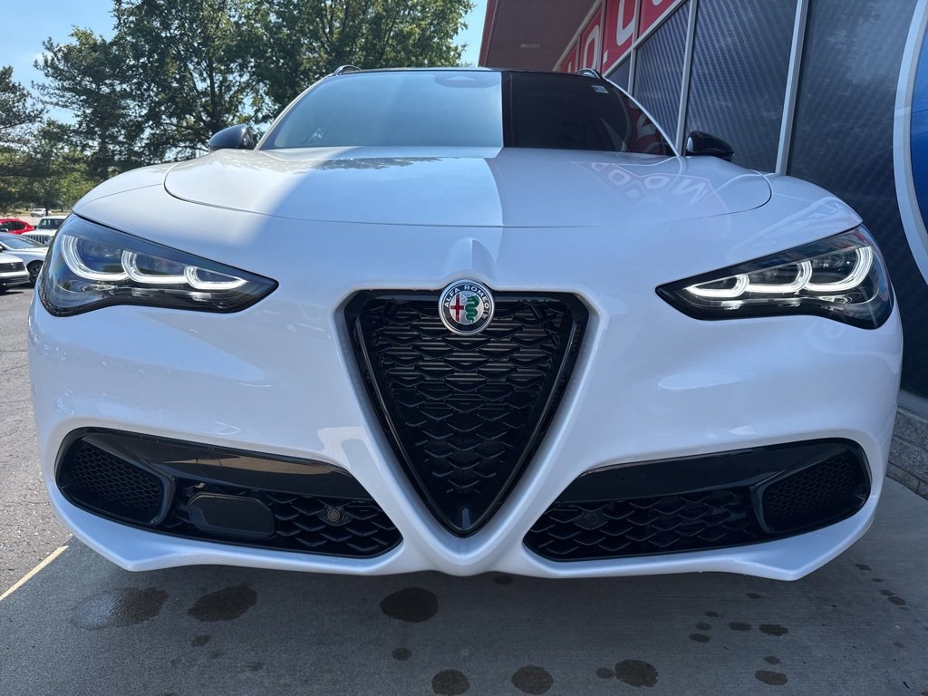 New 2025 Alfa Romeo Stelvio Tributo Italiano w/ Driving Assist Package image 4