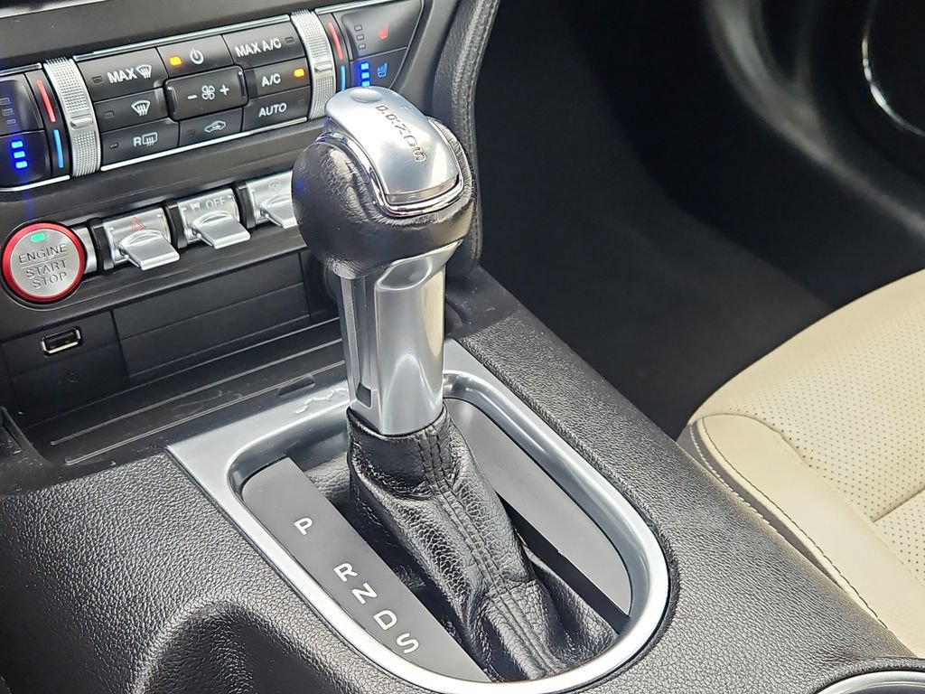 Used 2021 Ford Mustang Premium RWD image 27